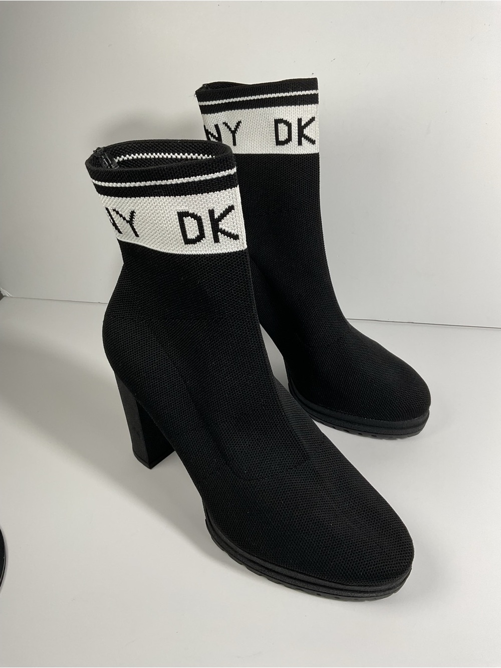 DKNY Black Knit Logo Sock Ankle Bootie Slip On Stretch Block Heel US 9.5 - Picture 2 of 8